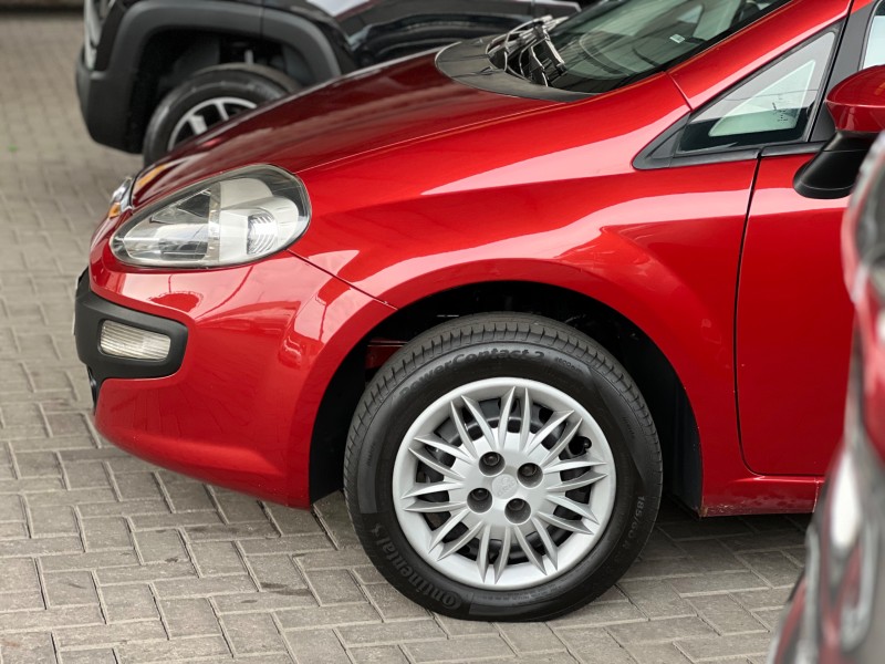 PUNTO 1.4 ATTRACTIVE 8V FLEX 4P MANUAL - 2015 - BENTO GONçALVES