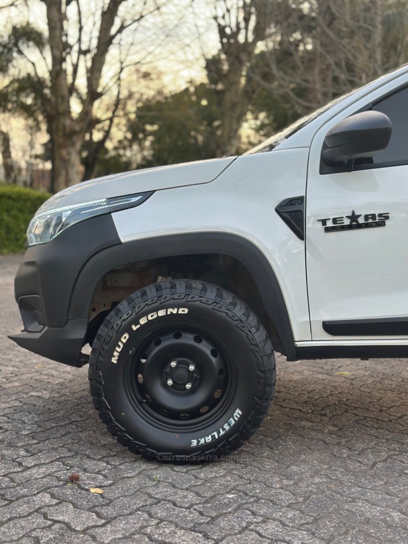 STRADA 1.4 ENDURANCE CS PLUS 8V FLEX 2P MANUAL - 2023 - CAXIAS DO SUL