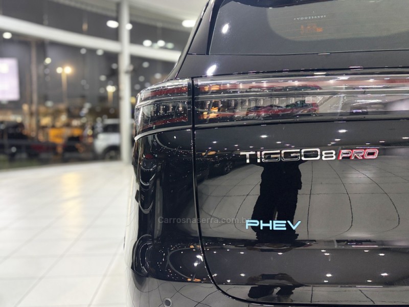 TIGGO 1.5 8 PRO TURBO HÍBRIDO 4P AUTOMÁTICO - 2027 - PORTO ALEGRE