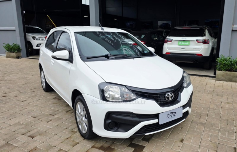 etios 1.5 x plus 16v flex 4p manual 2020 lajeado