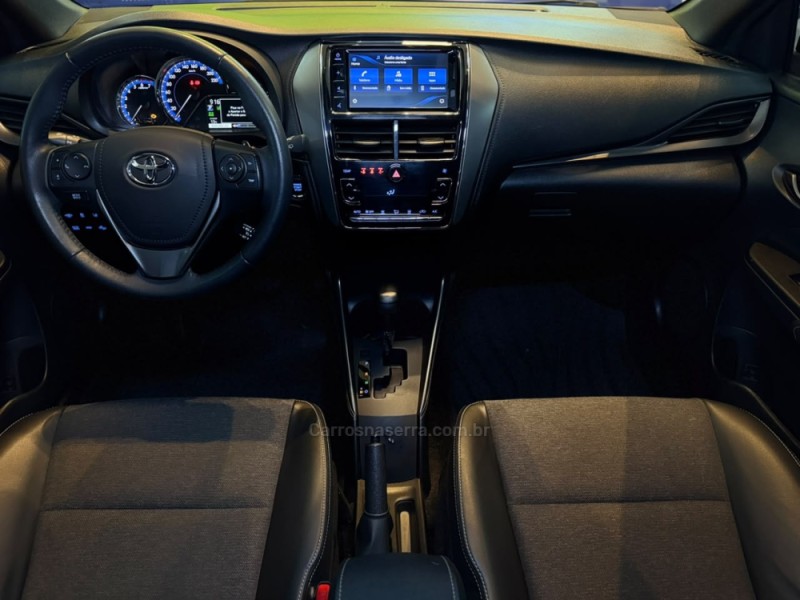 YARIS 1.5 XS 16V FLEX 4P AUTOMÁTICO - 2023 - SãO LEOPOLDO