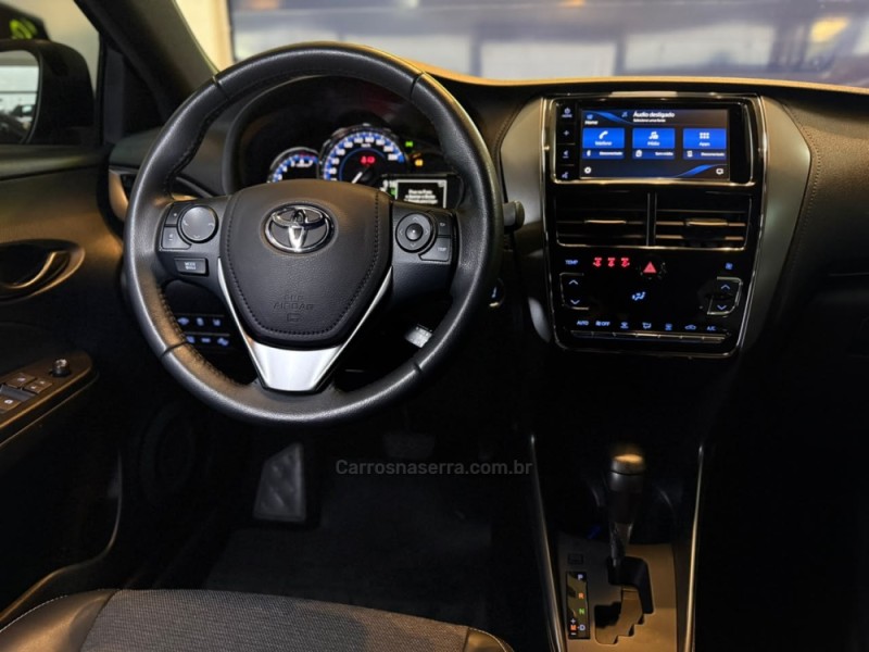 YARIS 1.5 XS 16V FLEX 4P AUTOMÁTICO - 2023 - SãO LEOPOLDO