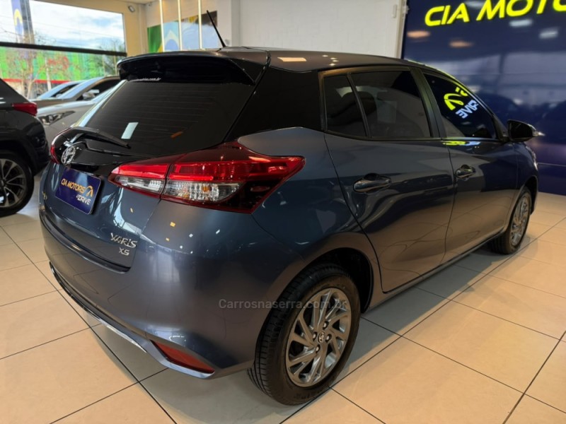 YARIS 1.5 XS 16V FLEX 4P AUTOMÁTICO - 2023 - SãO LEOPOLDO