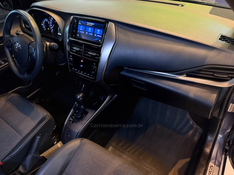 YARIS 1.5 XS 16V FLEX 4P AUTOMÁTICO - 2023 - SãO LEOPOLDO