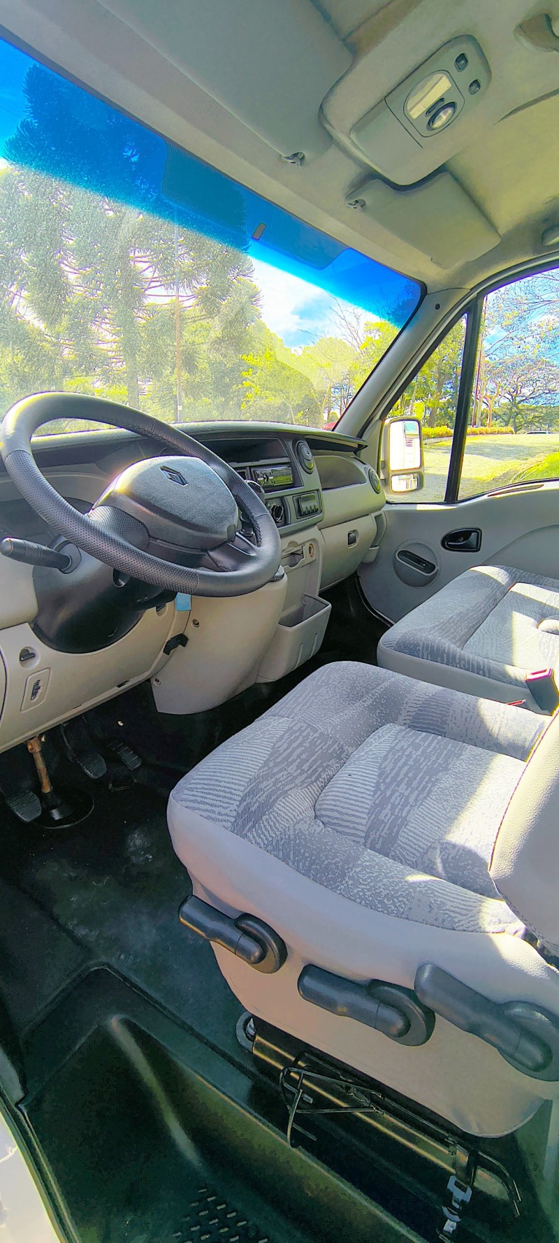 MASTER 2.5 DCI FURGÃO L1H1 16V DIESEL 3P MANUAL - 2012 - FARROUPILHA
