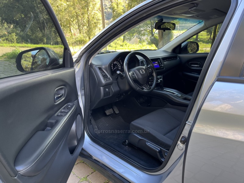 HR-V 1.8 16V FLEX EX 4P AUTOMÁTICO - 2017 - NOVA BASSANO