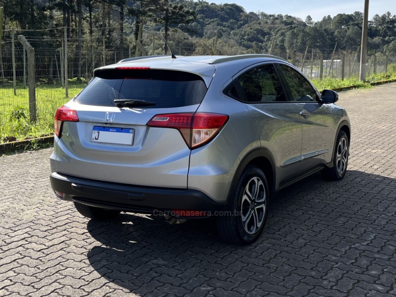 HR-V 1.8 16V FLEX EX 4P AUTOMÁTICO - 2017 - NOVA BASSANO