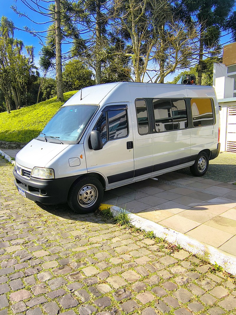 DUCATO 2.3 MINIBUS 16 LUGARES TETO ALTO 16V TURBO INTERCOOLER DIESEL MANUAL - 2012 - FARROUPILHA