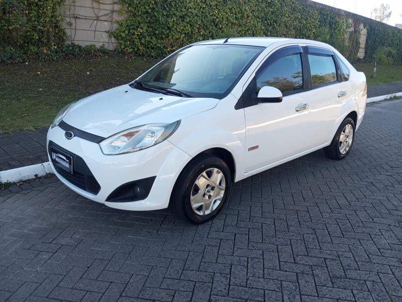 fiesta 1.6 mpi class 8v gasolina 4p manual 2012 caxias do sul