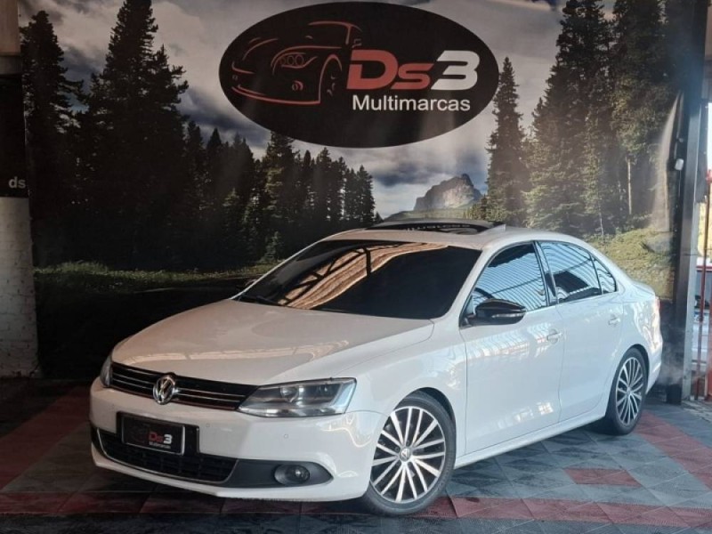 jetta 2.0 tsi highline 200cv gasolina 4p tiptronic 2011 caxias do sul