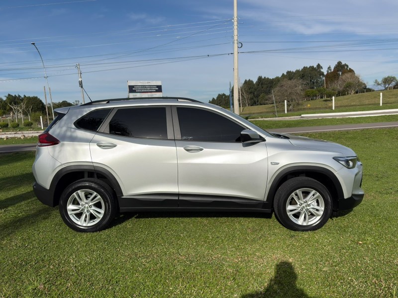 TRACKER 1.0 12V LT TURBO FLEX 4P AUTOMÁTICO - 2022 - FARROUPILHA