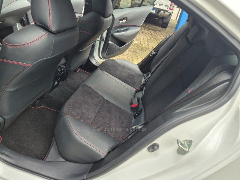 COROLLA 2.0 GR SPORT 16V FLEX 4P AUTOMÁTICO - 2025 - CAXIAS DO SUL
