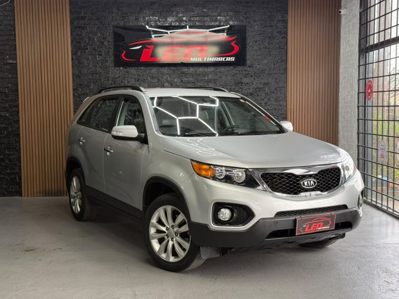 SORENTO 2.4 EX2 4X2 16V GASOLINA 4P AUTOMÁTICO - 2013 - CAXIAS DO SUL