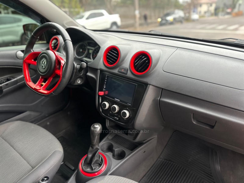 GOL 1.0 12V MPI TOTALFLEX 4P MANUAL - 2011 - PAROBé