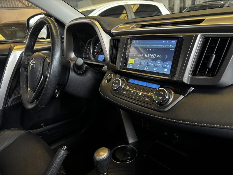 RAV4 2.0 4X2 16V GASOLINA 4P AUTOMÁTICO - 2015 - FARROUPILHA