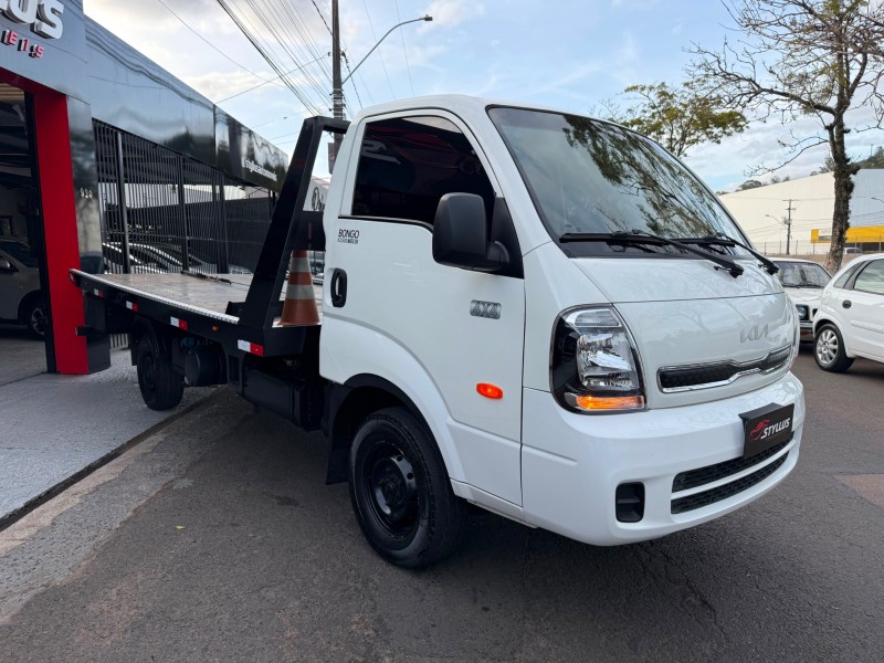 BONGO 2.5 K-2500 4X4 CS TURBO DIESEL 2P MANUAL - 2024 - ESTâNCIA VELHA