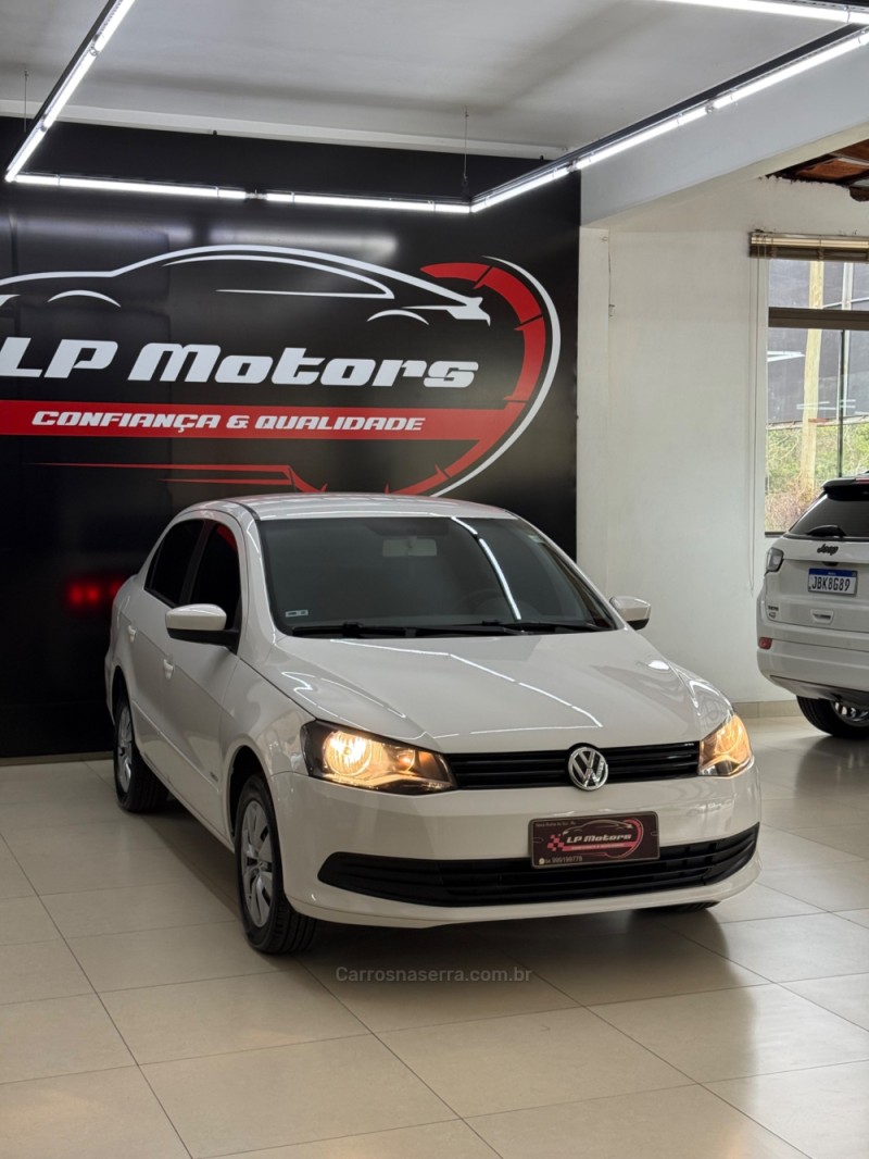 VOYAGE 1.0 I TREND 16V FLEX 4P MANUAL - 2013 - FARROUPILHA