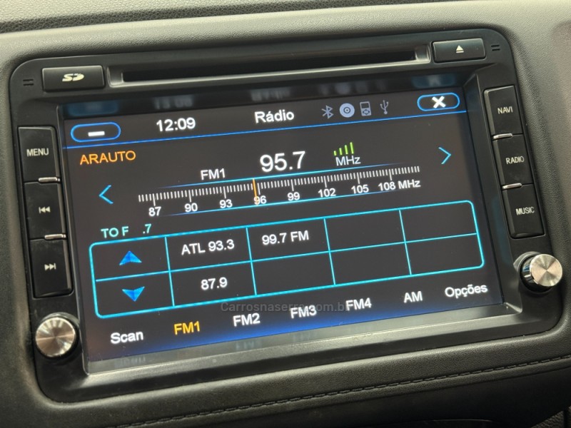 HR-V 1.8 16V FLEX LX 4P AUTOMÁTICO - 2016 - SANTA CRUZ DO SUL