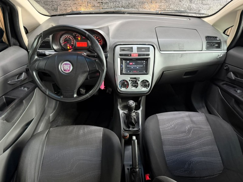 PUNTO 1.4 ELX 8V FLEX 4P MANUAL - 2010 - CAXIAS DO SUL