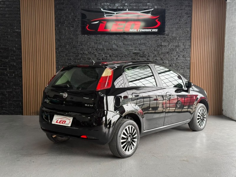 PUNTO 1.4 ELX 8V FLEX 4P MANUAL - 2010 - CAXIAS DO SUL