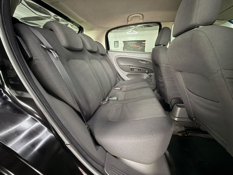 PUNTO 1.4 ELX 8V FLEX 4P MANUAL - 2010 - CAXIAS DO SUL