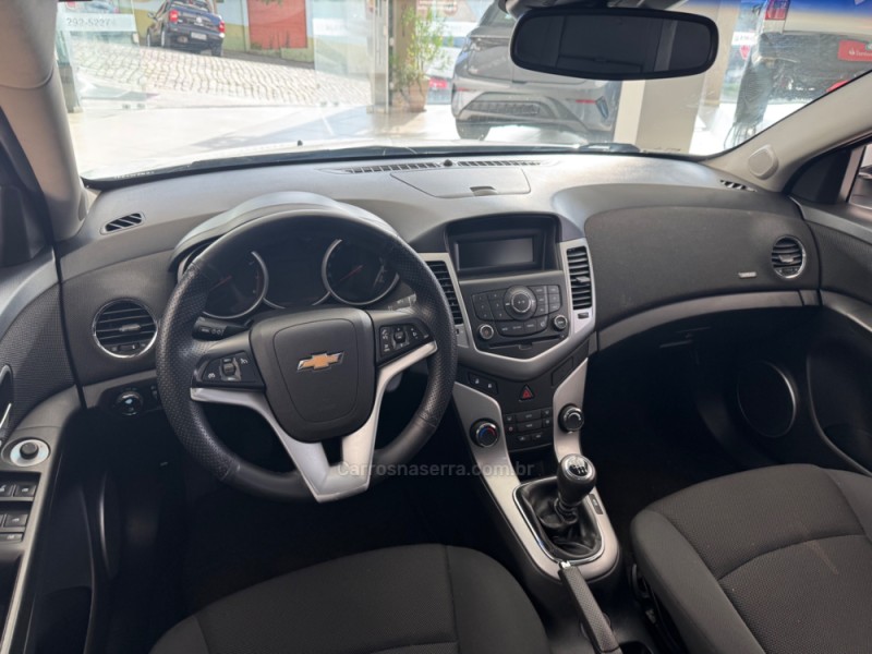 CRUZE 1.8 LT 16V FLEX 4P MANUAL - 2012 - FLORES DA CUNHA