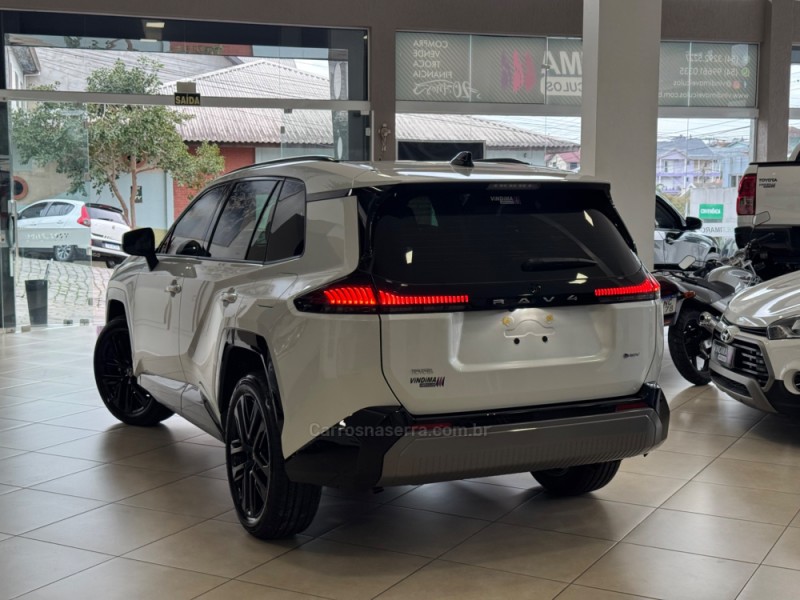 RAV4 2.5 S 16V HÍBRIDO 4P AUTOMÁTICO - 2026 - FLORES DA CUNHA