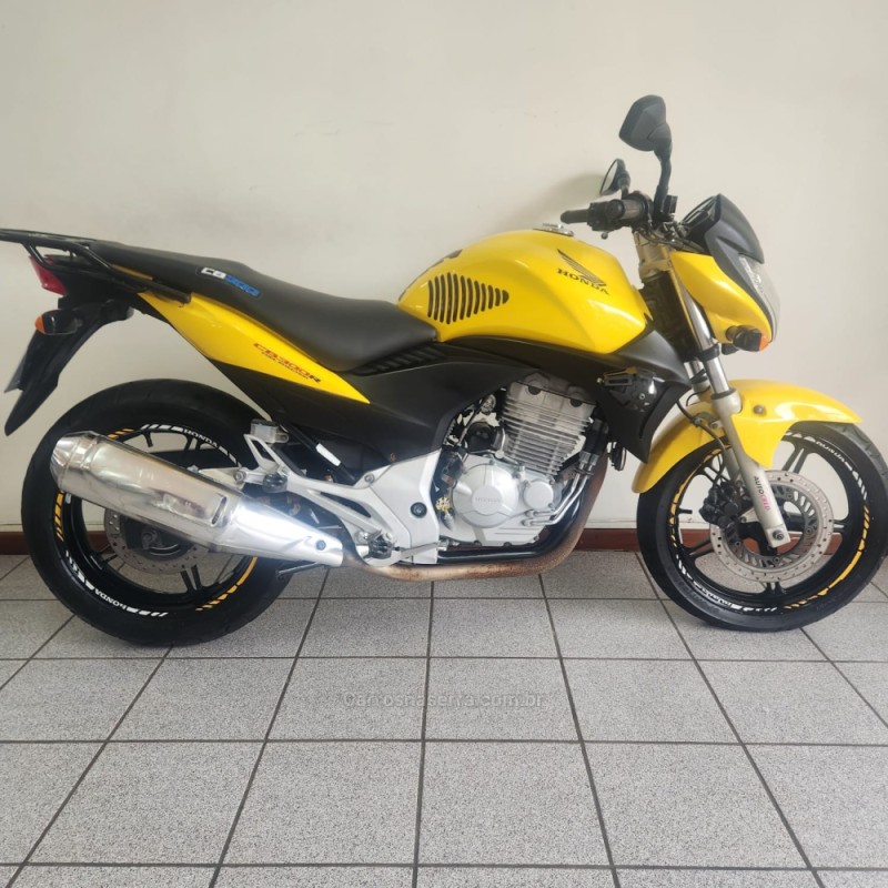 CB 300R  - 2012 - FARROUPILHA