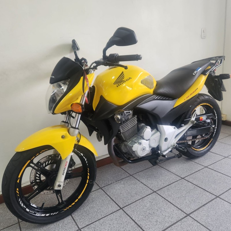 CB 300R  - 2012 - FARROUPILHA