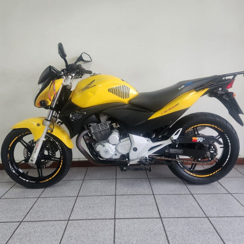 cb 300r  2012 farroupilha