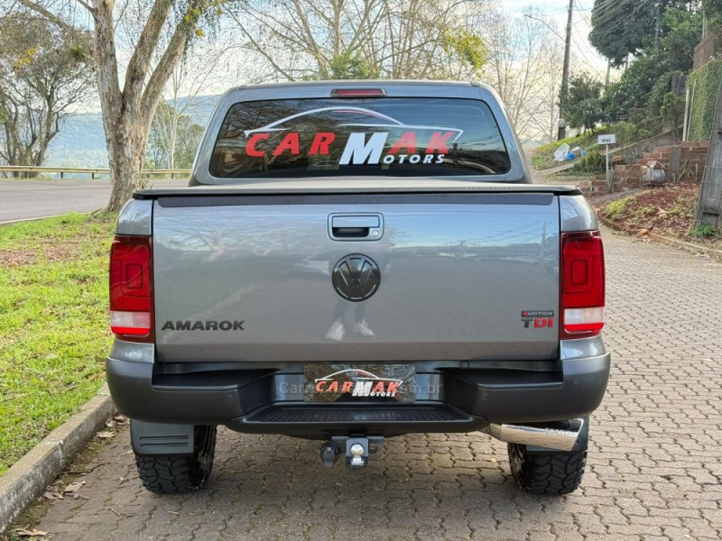 AMAROK 2.0 TRENDLINE 4X4 CD 16V TURBO INTERCOOLER DIESEL 4P AUTOMÁTICO - 2017 - DOIS IRMãOS