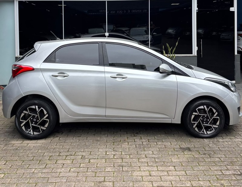 HB20 1.0 COMFORT 12V FLEX 4P MANUAL - 2017 - CAXIAS DO SUL