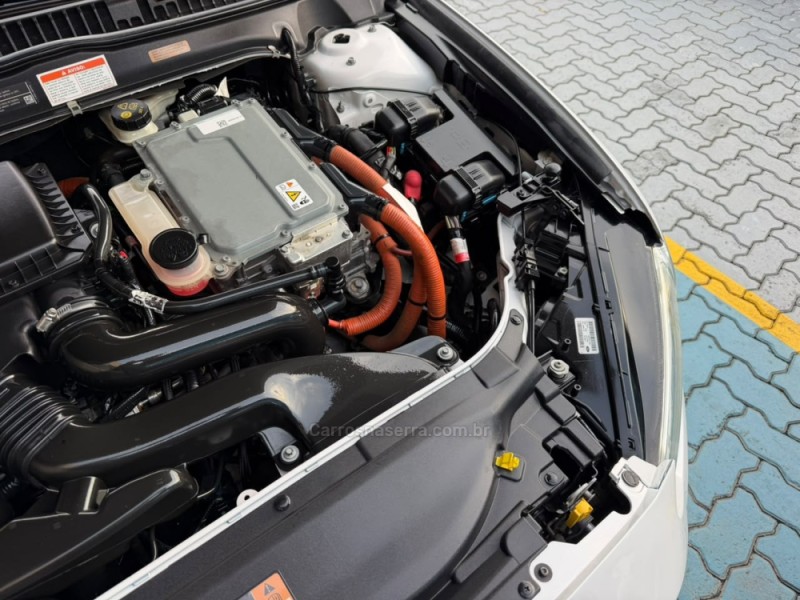 FUSION 2.0 TITANIUM PLUS 16V HÍBRIDO 4P AUTOMÁTICO - 2015 - ESTâNCIA VELHA