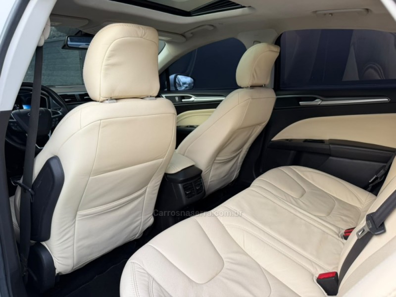 FUSION 2.0 TITANIUM PLUS 16V HÍBRIDO 4P AUTOMÁTICO - 2015 - ESTâNCIA VELHA