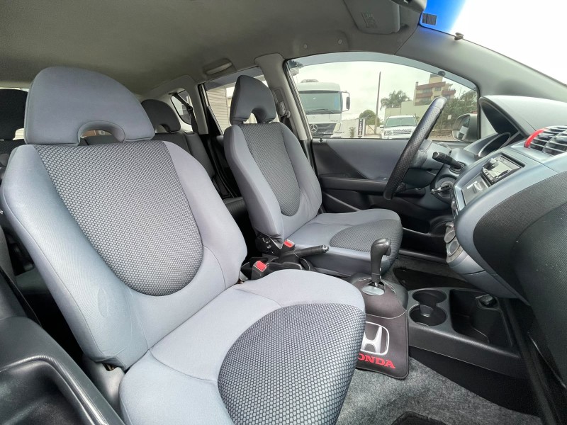 FIT 1.4 LXL 8V GASOLINA 4P AUTOMÁTICO - 2008 - CAXIAS DO SUL