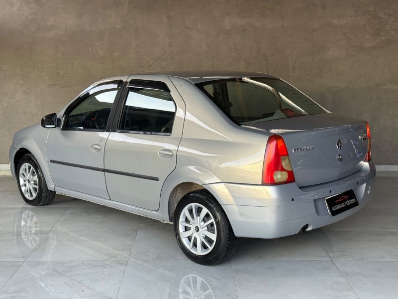LOGAN 1.0 EXPRESSION 16V FLEX 4P MANUAL - 2010 - CAXIAS DO SUL