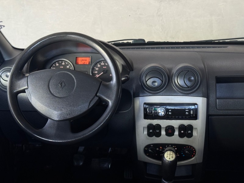 LOGAN 1.0 EXPRESSION 16V FLEX 4P MANUAL - 2010 - CAXIAS DO SUL
