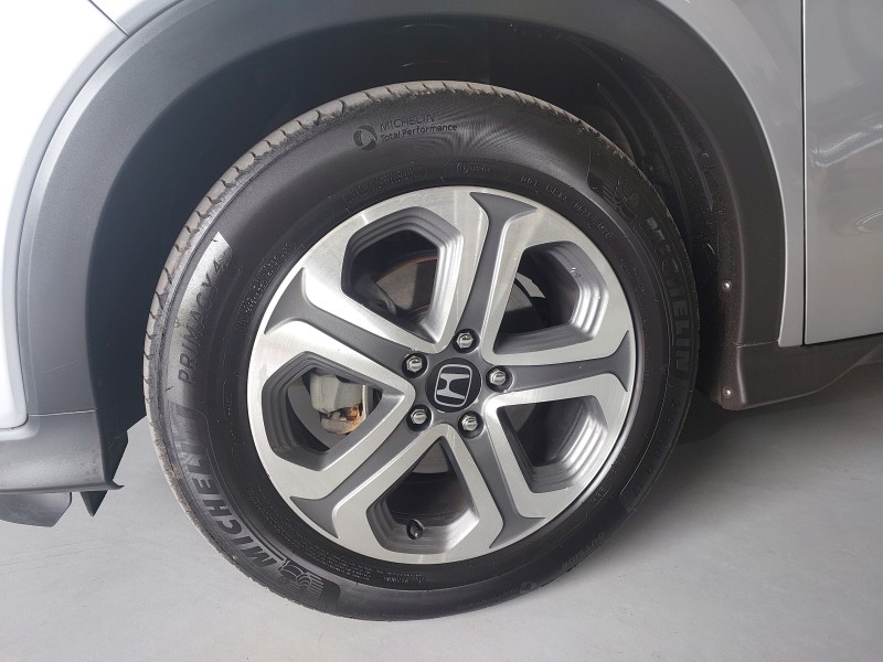 HR-V 1.8 16V FLEX TOURING 4P AUTOMÁTICO - 2017 - SãO SEBASTIãO DO CAí