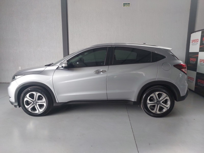 HR-V 1.8 16V FLEX TOURING 4P AUTOMÁTICO - 2017 - SãO SEBASTIãO DO CAí