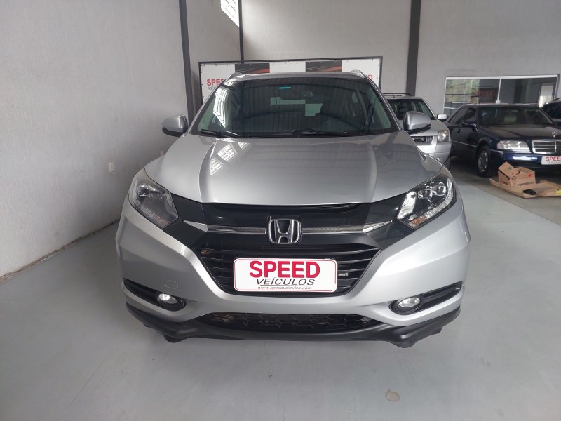 HR-V 1.8 16V FLEX TOURING 4P AUTOMÁTICO - 2017 - SãO SEBASTIãO DO CAí