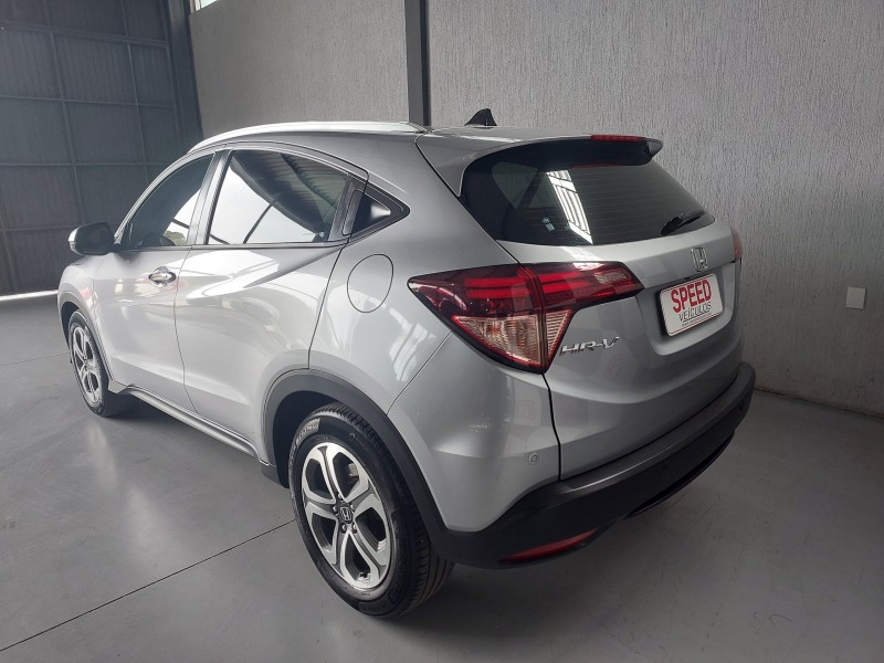 HR-V 1.8 16V FLEX TOURING 4P AUTOMÁTICO - 2017 - SãO SEBASTIãO DO CAí