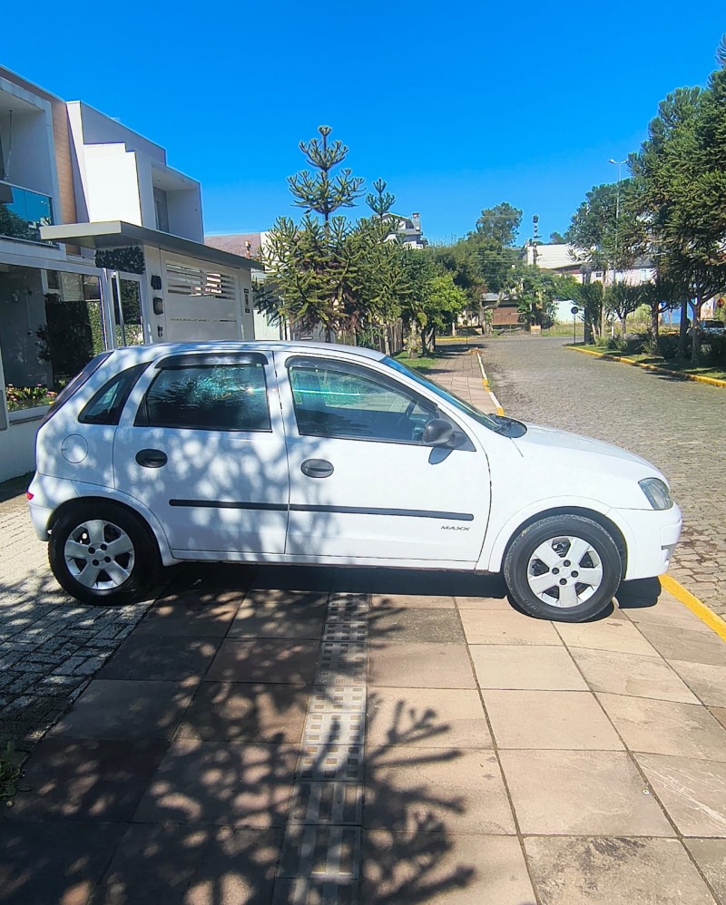 CORSA 1.8 MPFI MAXX 8V FLEX 4P MANUAL - 2008 - FARROUPILHA
