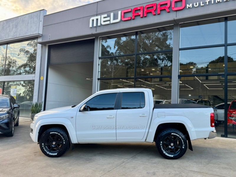 AMAROK 2.0 TRENDLINE 4X4 CD 16V TURBO INTERCOOLER DIESEL 4P AUTOMÁTICO - 2016 - LAJEADO