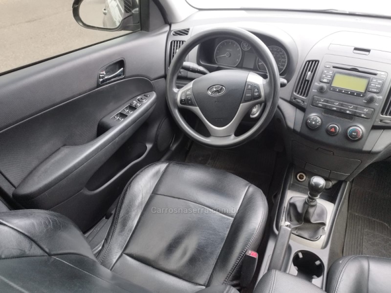 I30 2.0 MPI 16V GASOLINA 4P MANUAL - 2012 - NOVO HAMBURGO