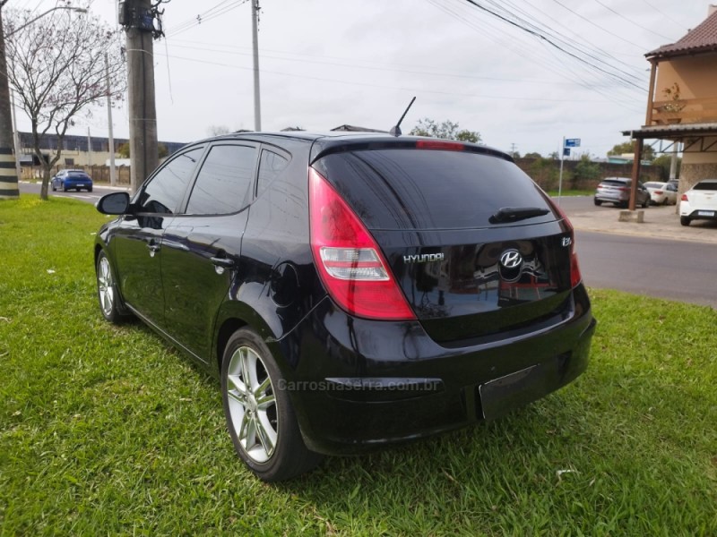 I30 2.0 MPI 16V GASOLINA 4P MANUAL - 2012 - NOVO HAMBURGO