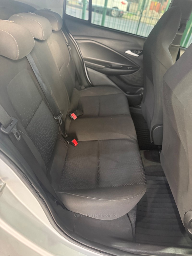 ONIX 1.0 LT 12V TURBO FLEX 4P MANUAL - 2021 - CAXIAS DO SUL