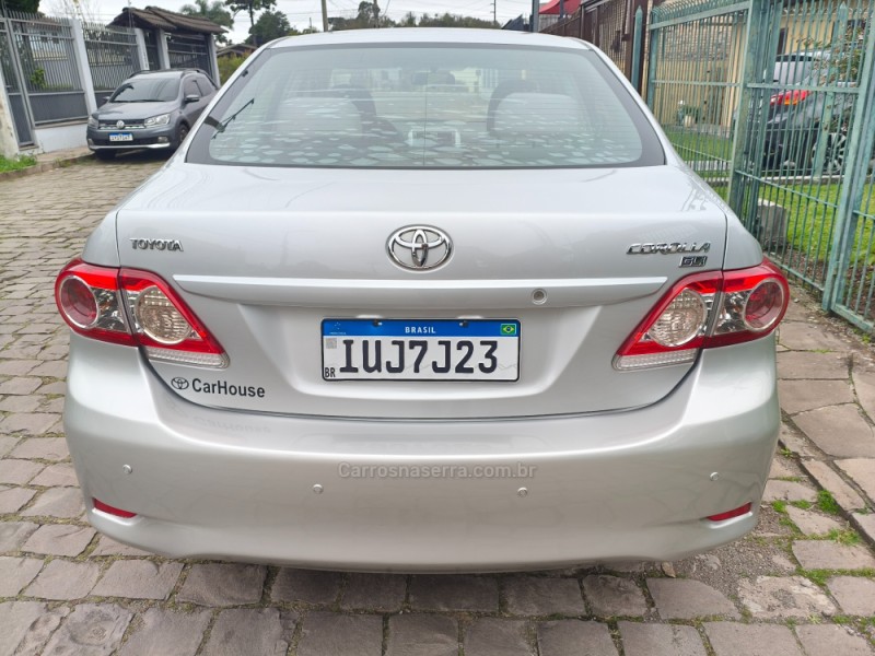 COROLLA 1.8 GLI 16V FLEX 4P AUTOMÁTICO - 2014 - CAXIAS DO SUL