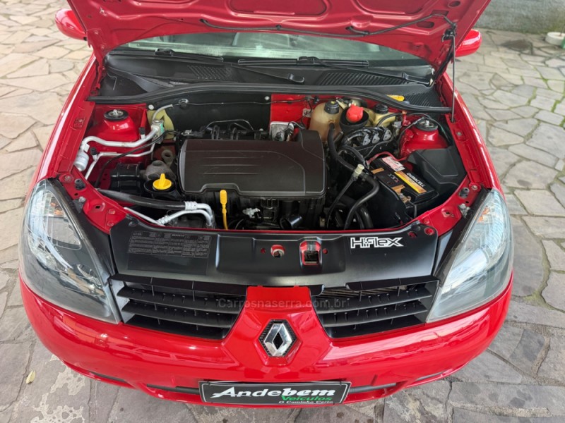 CLIO 1.0 AUTHENTIQUE 16V FLEX 4P MANUAL - 2009 - CAXIAS DO SUL