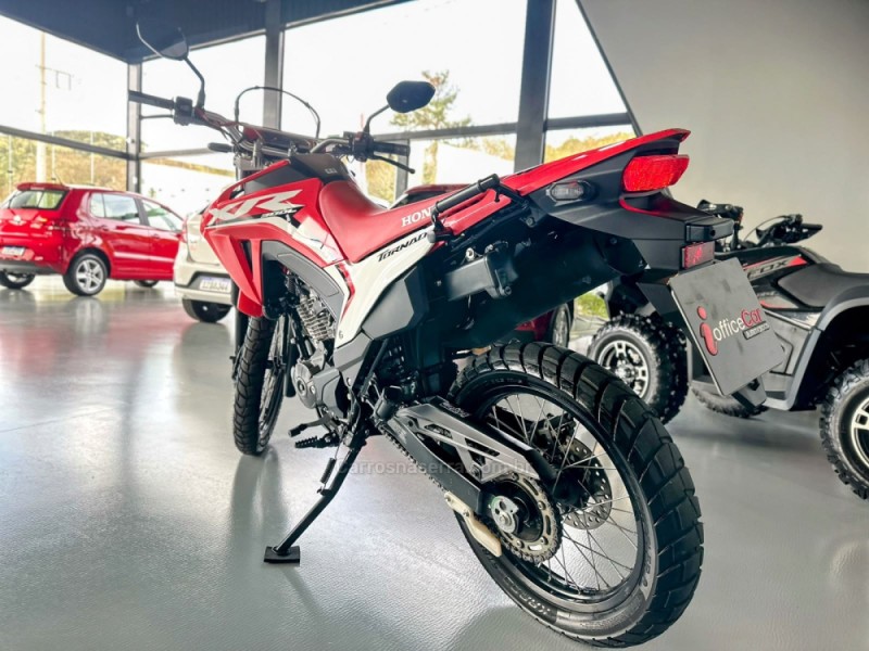XR 300L TORNADO  - 2026 - TRêS COROAS