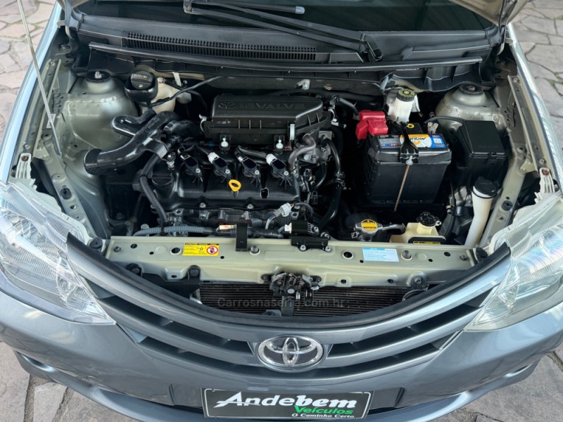 ETIOS 1.5 XS SEDAN 16V FLEX 4P MANUAL - 2013 - CAXIAS DO SUL